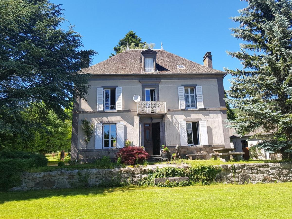 Bed and Breakfast Domaine les Pradets à La Bourboule Extérieur photo